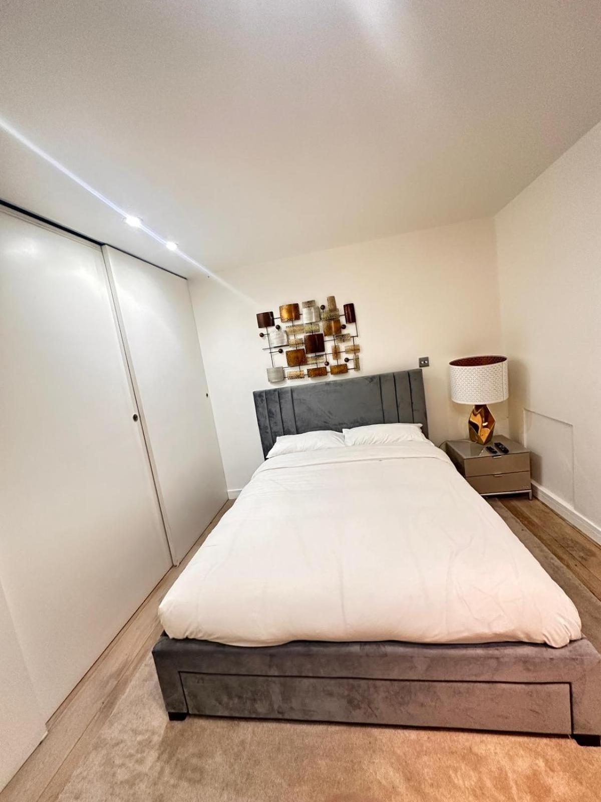Spacious Central London Flat - 2Bhk Buitenkant foto